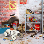 Vintažinė metalinė paspiriama mašinėlė (kreminė balta)