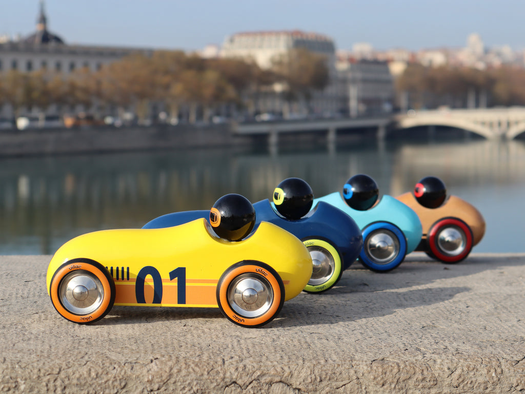 Medinė mašinėlė „Old Sport Compet’“ (tamsiai mėlyna)