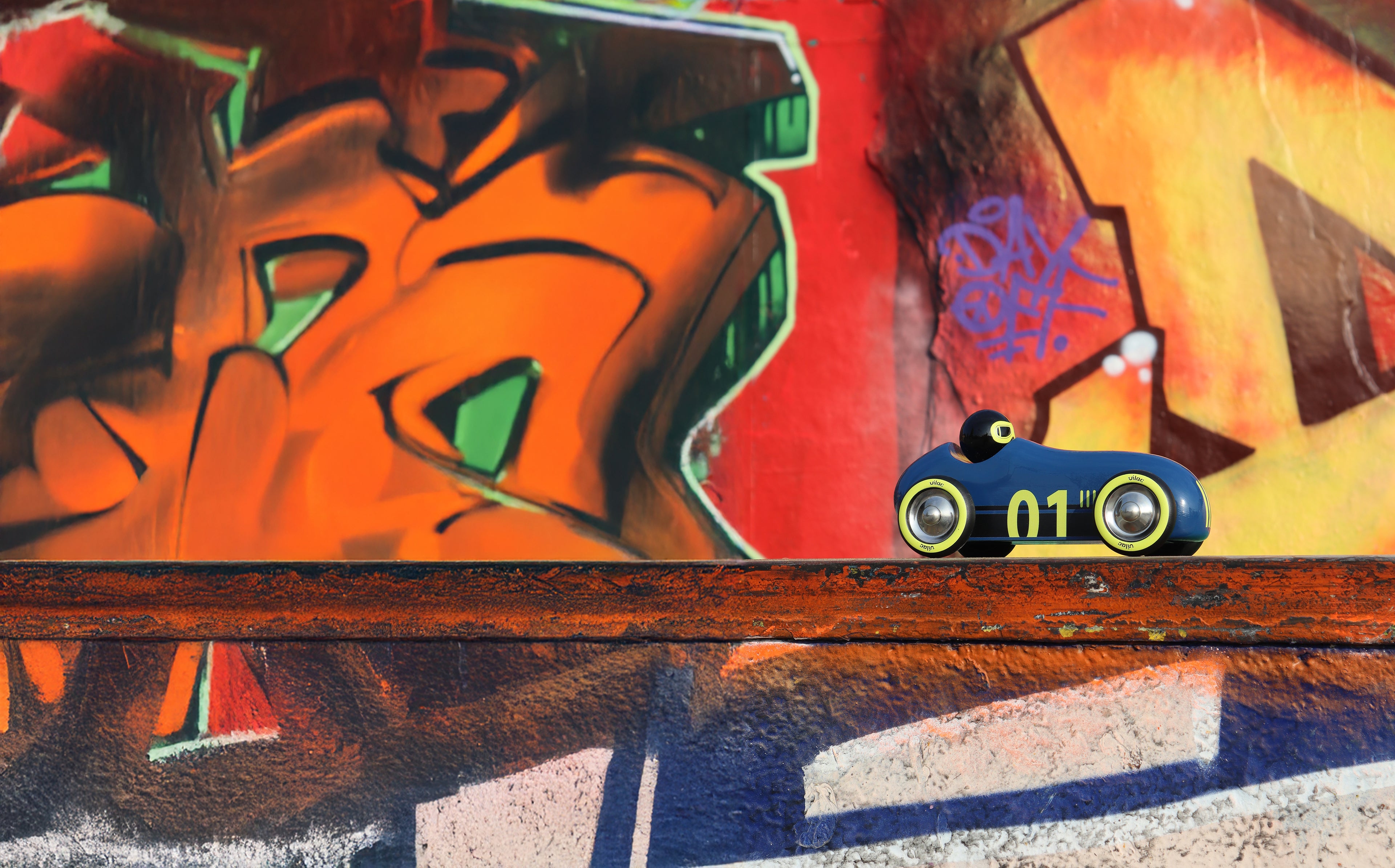 Medinė mašinėlė „Old Sport Compet’“ (tamsiai mėlyna)