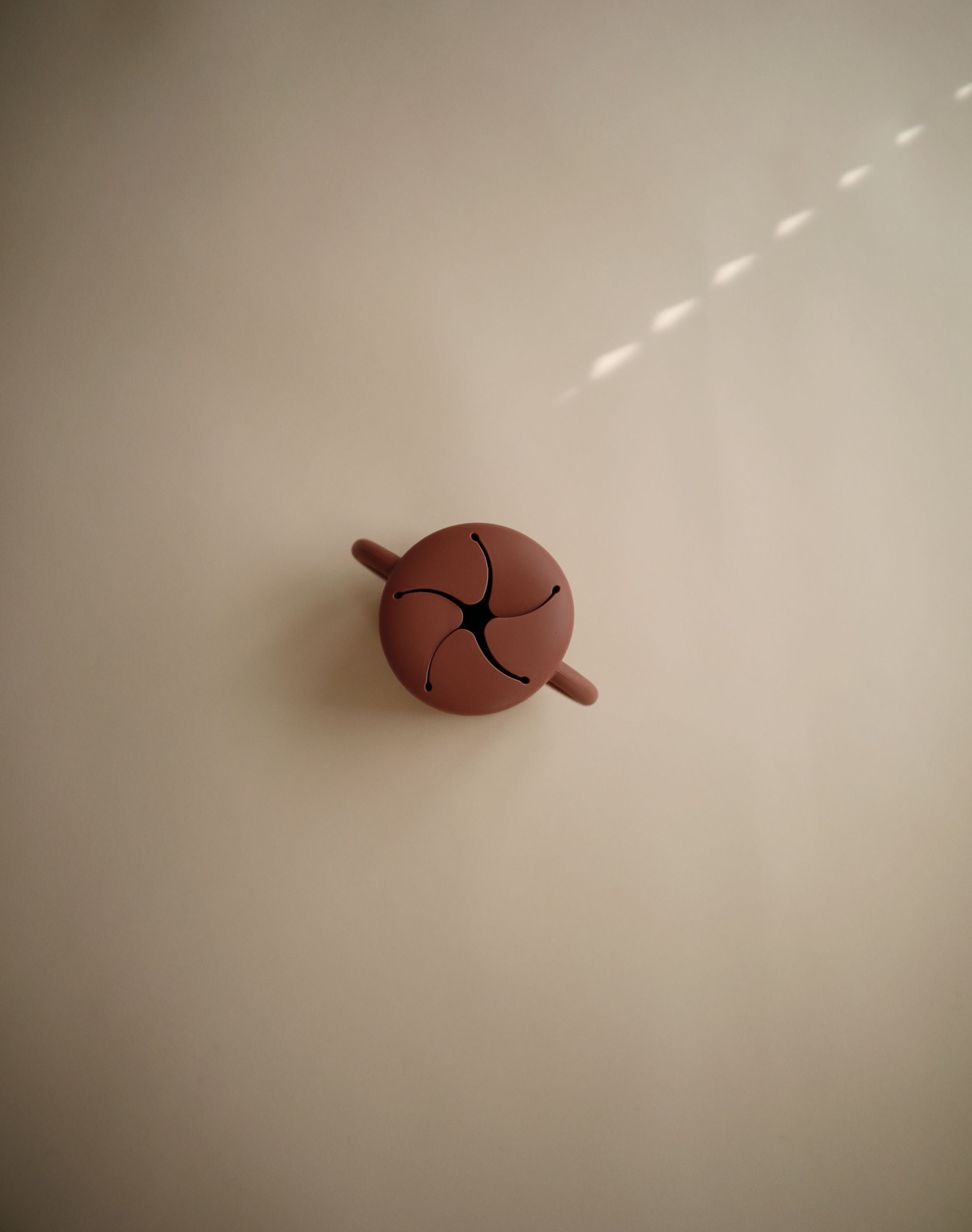 Silikoninė užkandžių taurė „Snack Cup“ – Cloudy Mauve