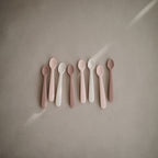 Silikoniniai maitinimo šaukšteliai „Feeding Spoons“, 2 vnt. – Blush/Shifting Sand