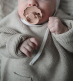 Apvalūs lateksiniai čiulptukai „Daisy“, 2 vnt. Baby Desert/Cream (6–18 mėn.)