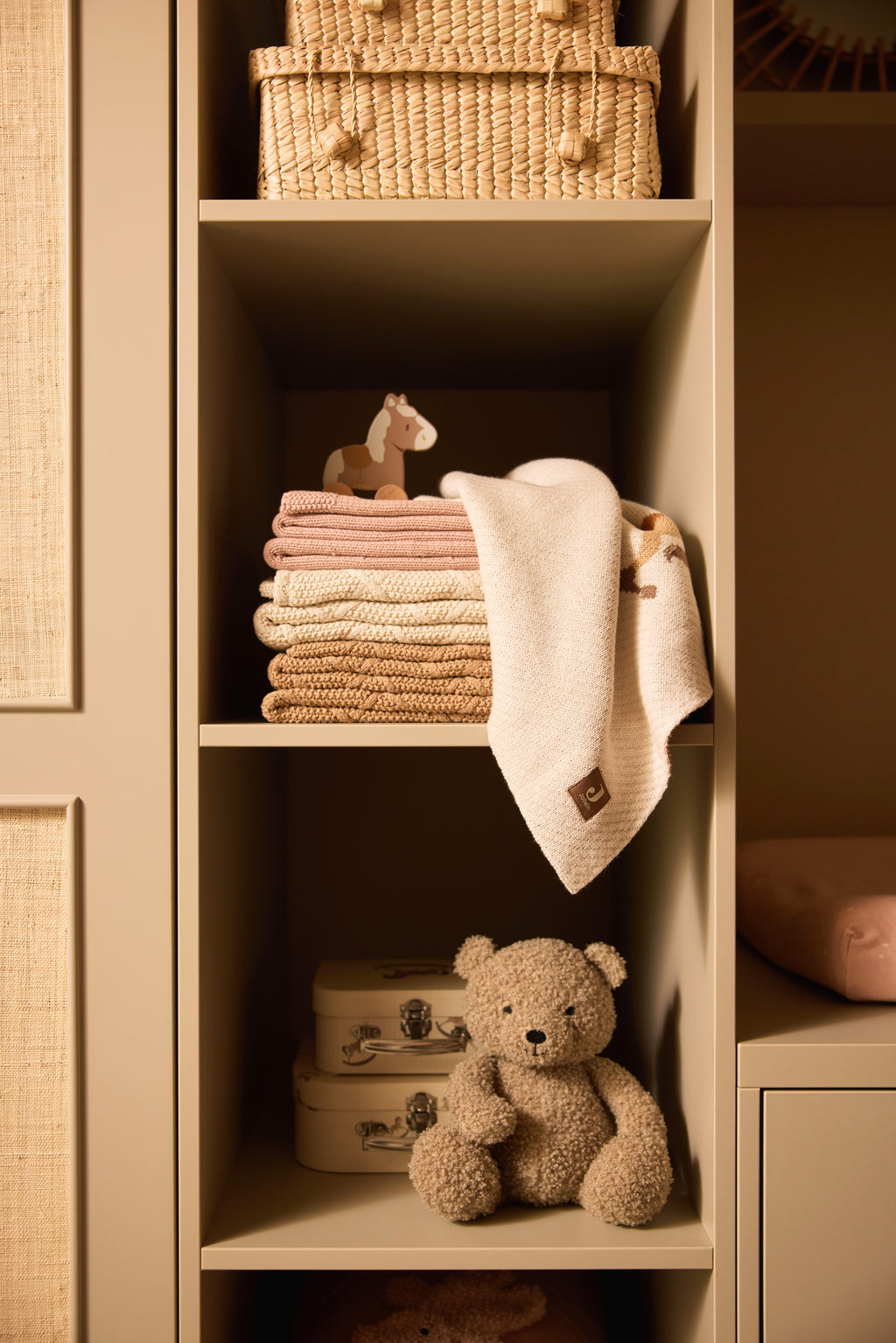 Anklodė Cradle 75x100cm Check Knit, avižinės spalvos