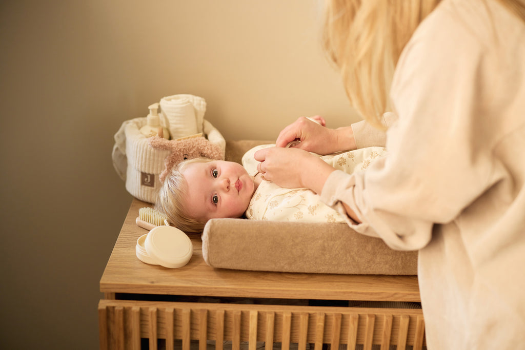 Vystymo stalo krepšelis „Cloudy Rib“, avižinės spalvos