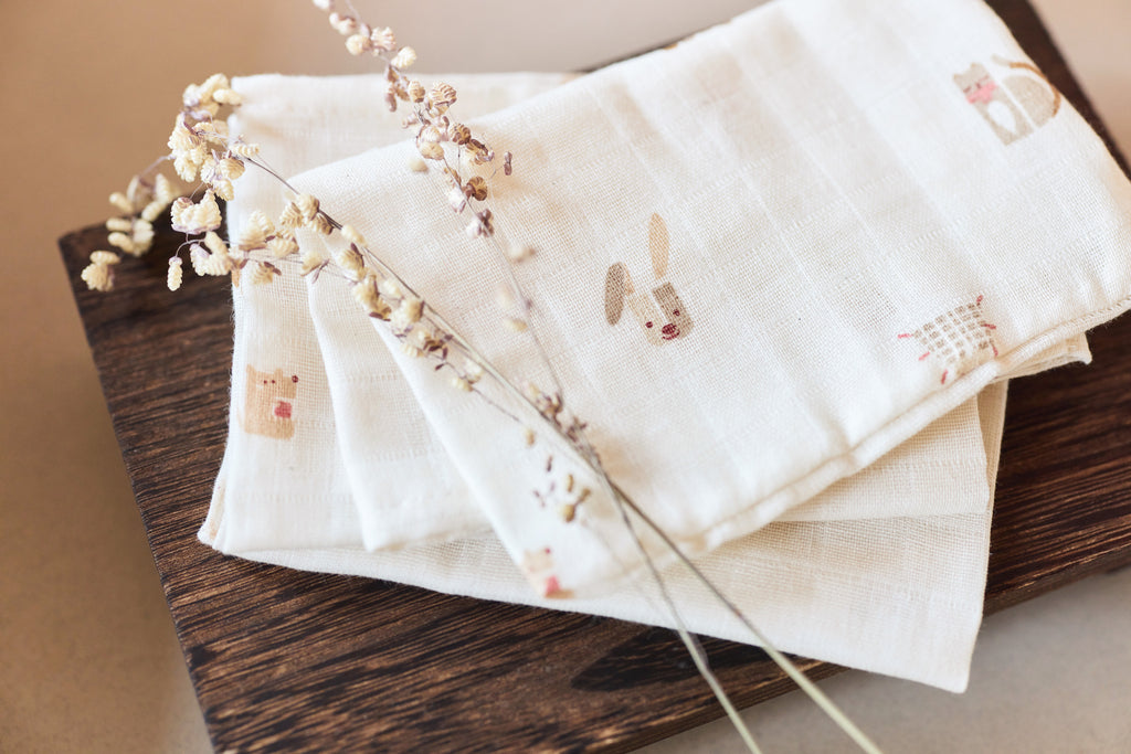 Muslino šluostės burnytei 31×31cm, 3 vnt., įvairiaspalvė