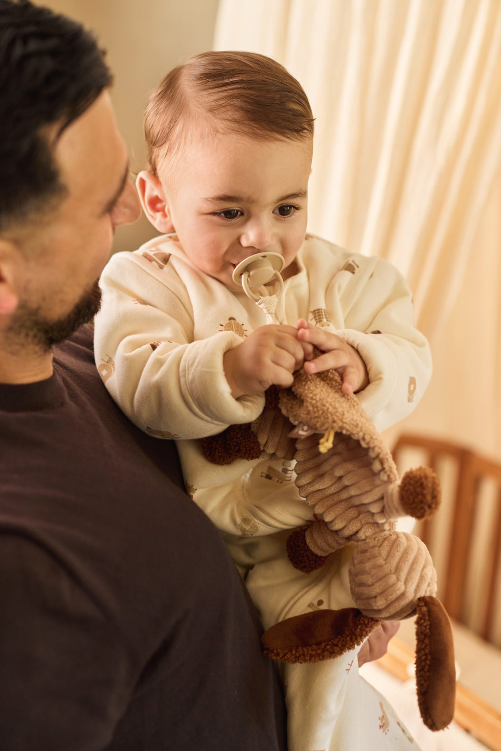 Čiulptuko skarelė, įvairiaspalvis