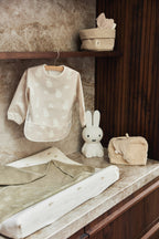 Bib Waterproof with Sleeves Miffy & Snuffy, nougato spalvos