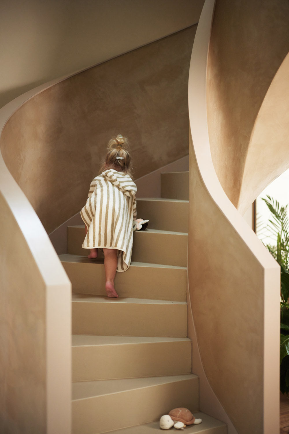 Maudymosi pončas (dryžuotas) (frotė) (GOTS), alyvuogių žalios spalvos