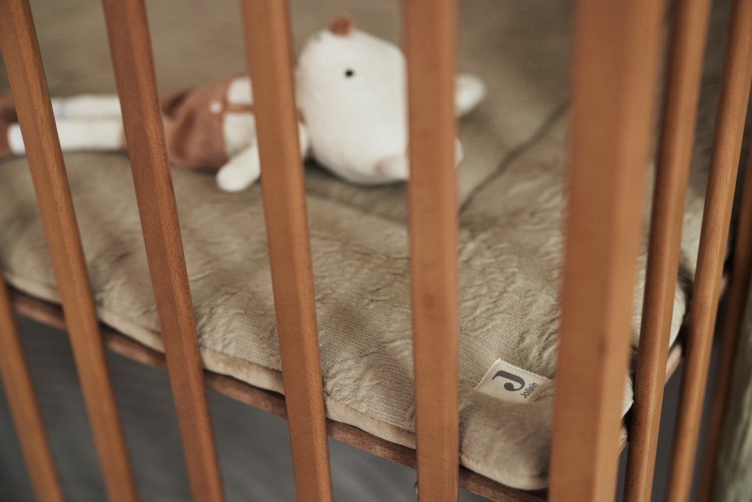 Minkštas žaislas – pelytė, baltos spalvos