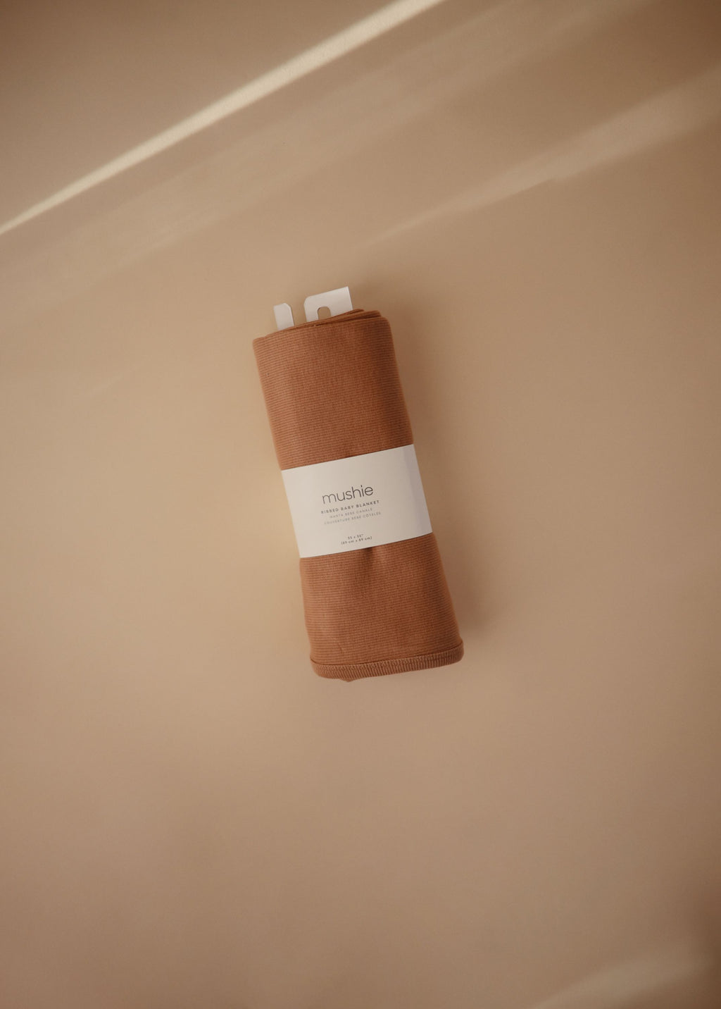 Mushie rumbuotas kūdikio pledukas „Ribbed Blanket“ – Tan