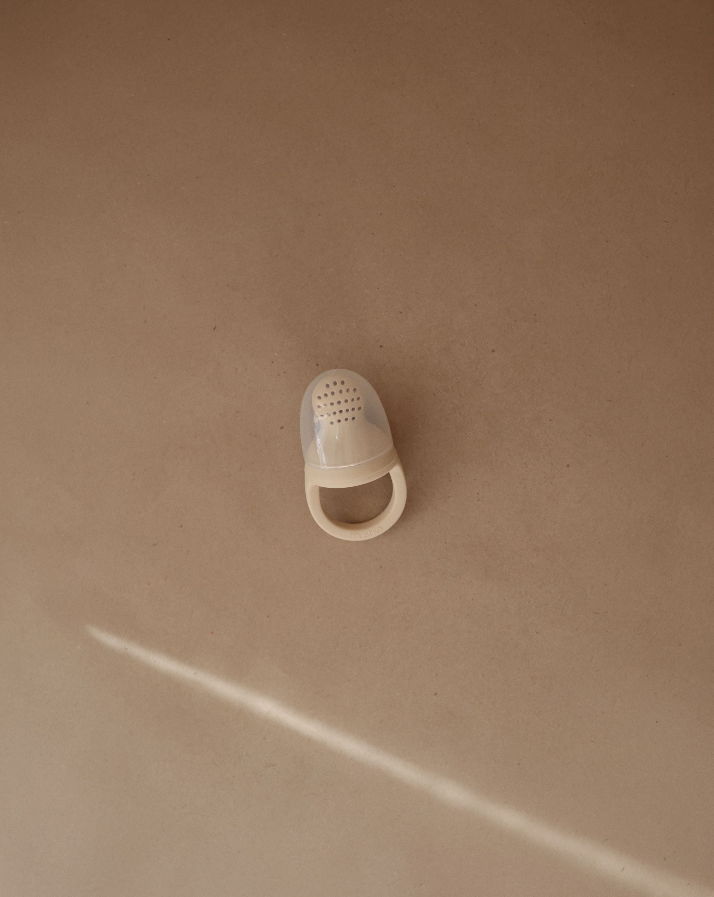 Silikoniniai vaisių tinkliukai „Fresh Food Feeder“, 2 vnt. – Shifting Sands