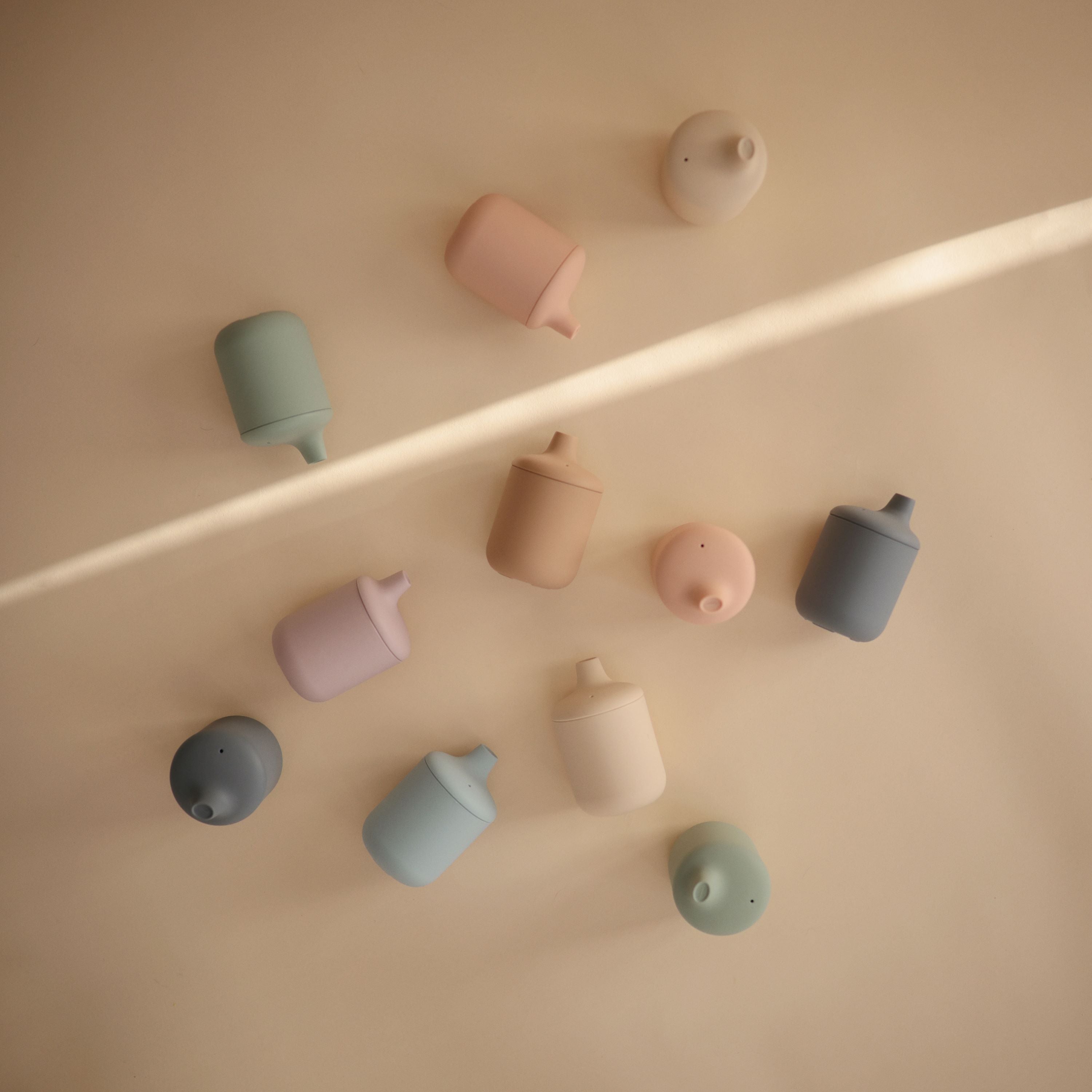 Silikoninė gertuvė „Sippy Cup“ – Natural