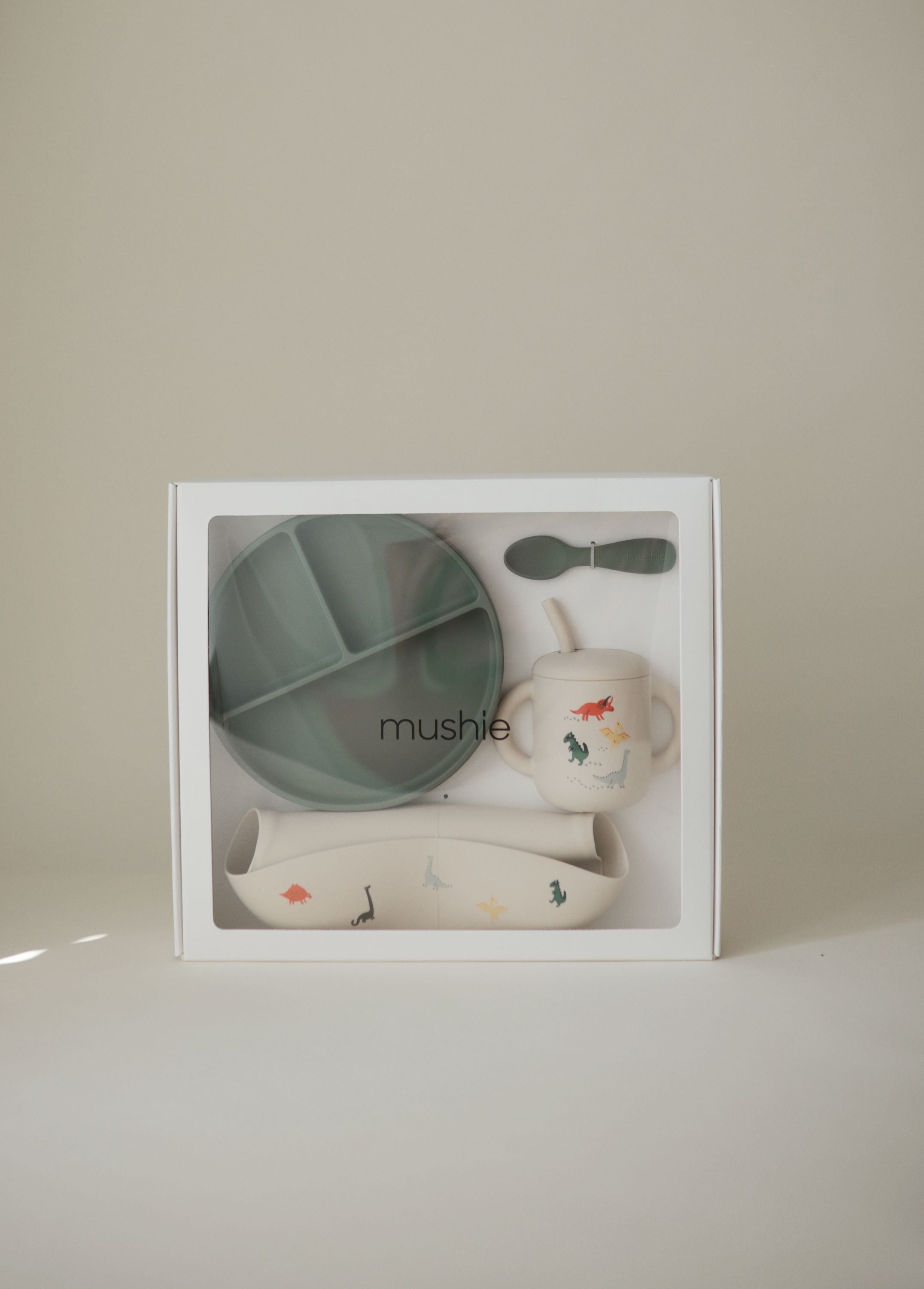 Silikoninis valgymo rinkinys vaikui – „Dinosaurs“