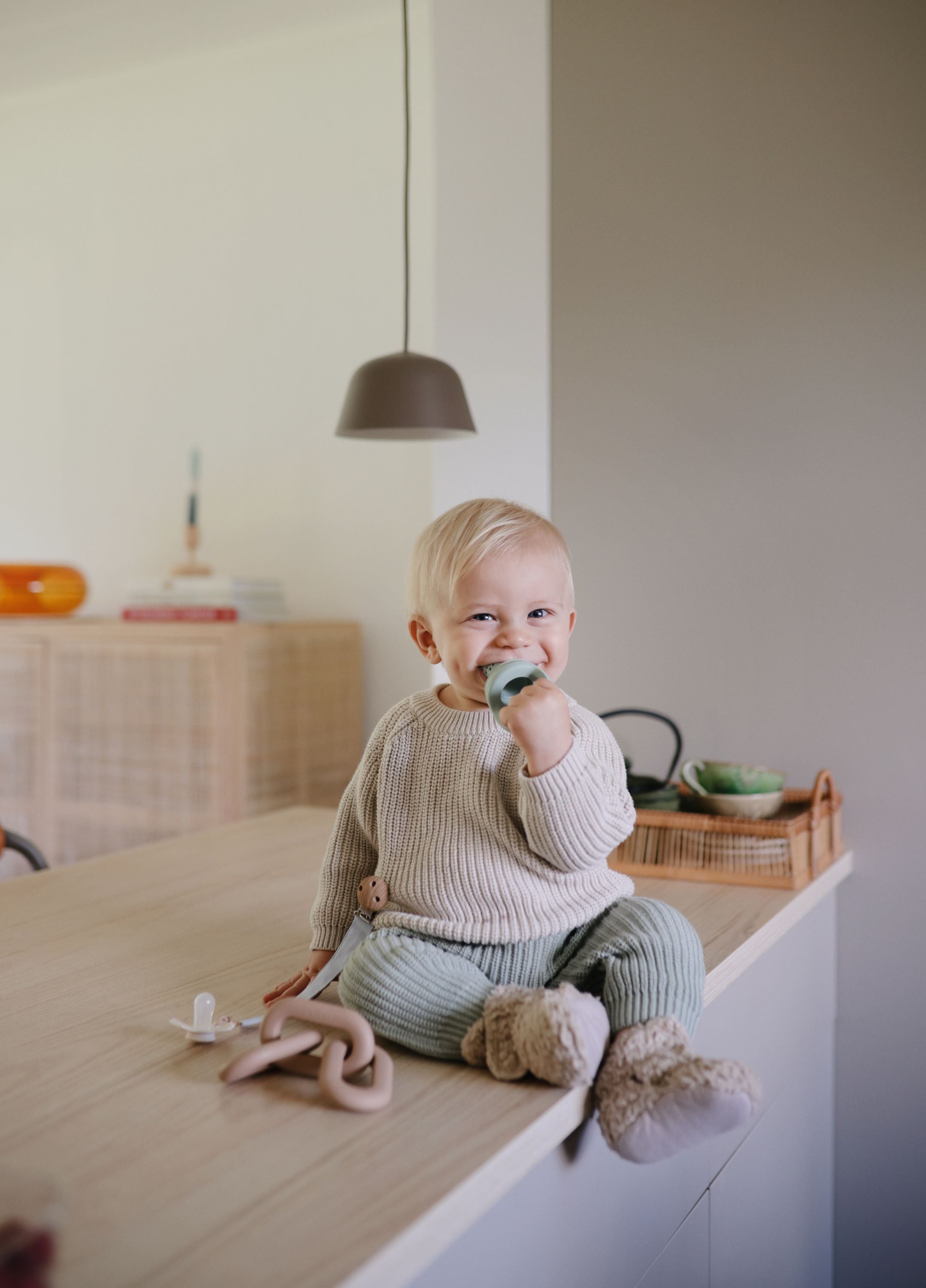 Mushie grandinėlių kramtukas „Links Teether“ – Shifting Sand